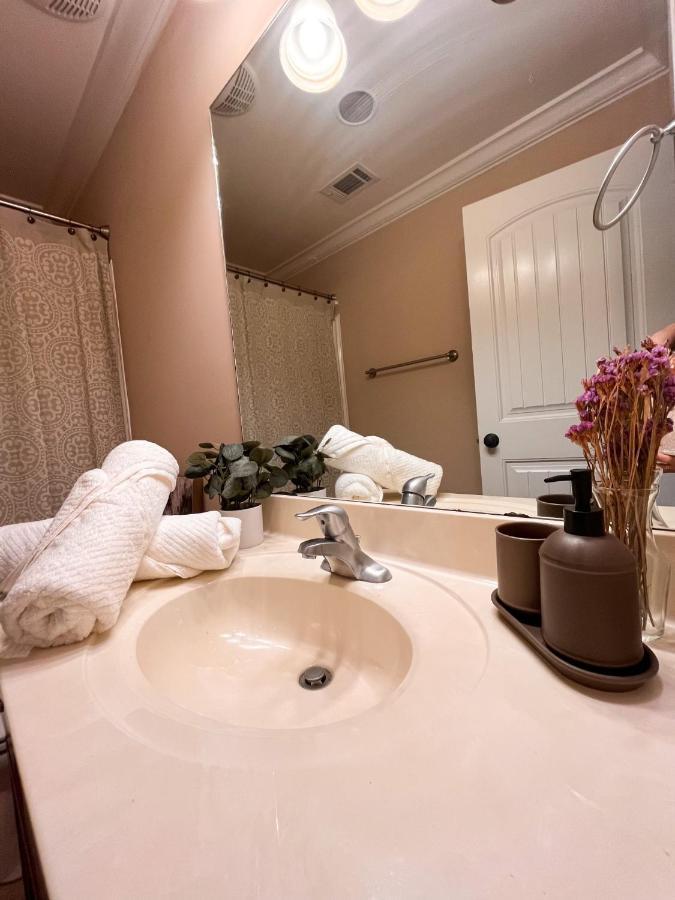 Lovely Townhouse! Auburn Esterno foto