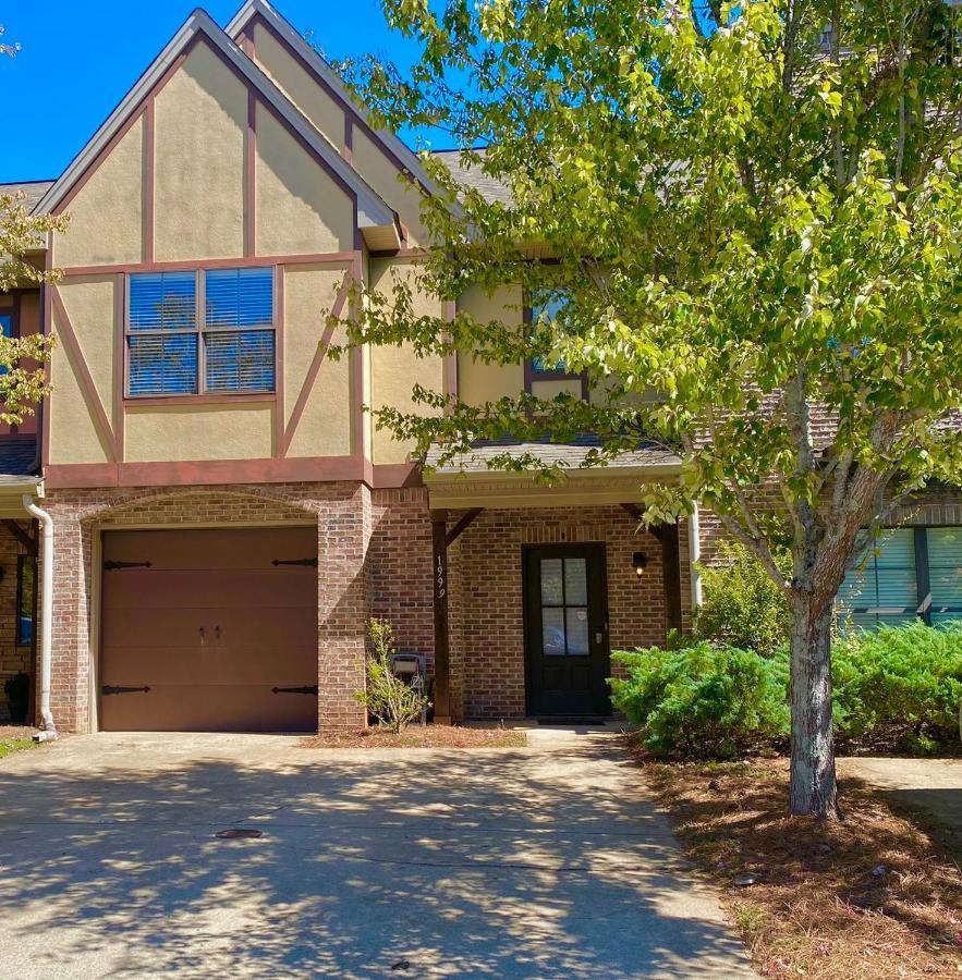 Lovely Townhouse! Auburn Esterno foto